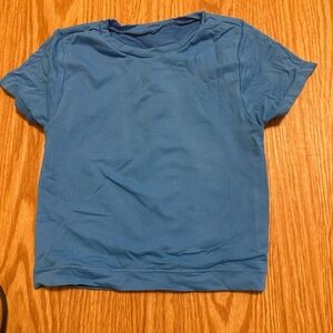 Women’s blue crop top